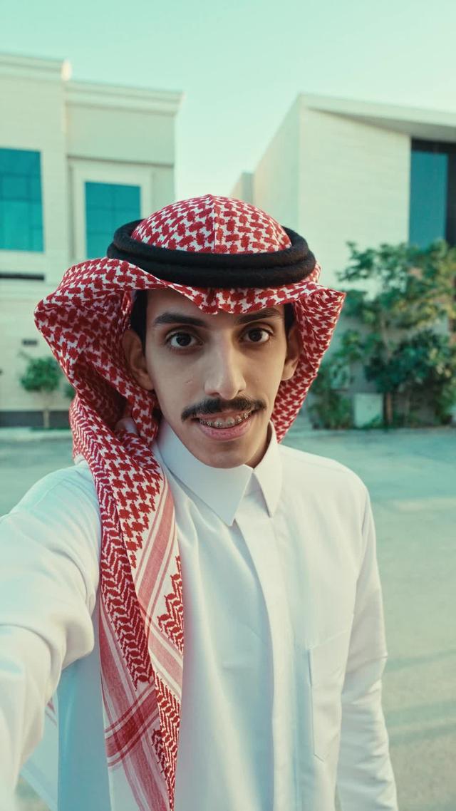 جرب مزايا تطبيق ايجو الآن