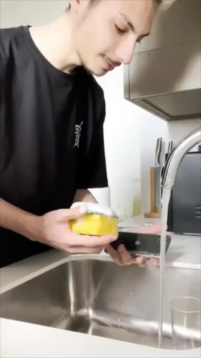 Clean up your phone for free today