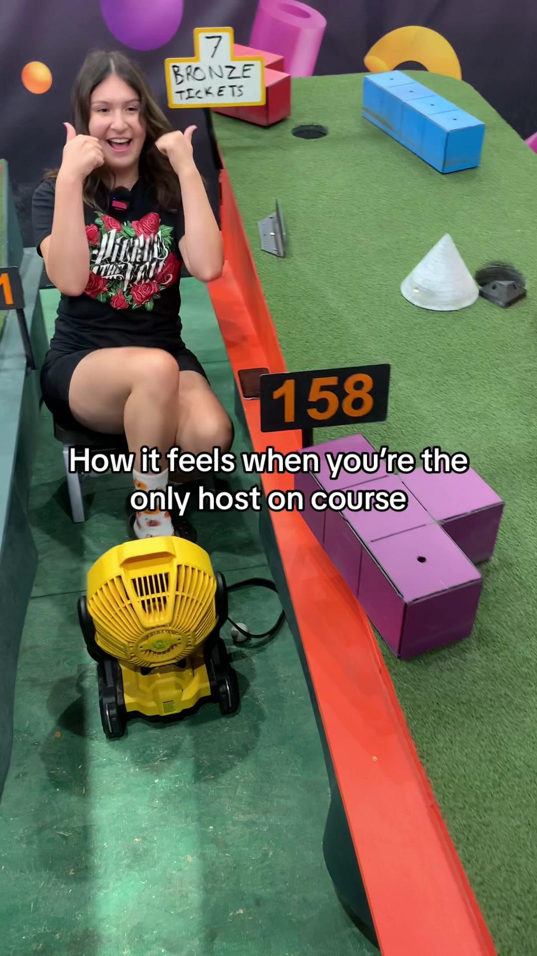 They be flocking to my course fr #oneshotgolf #mobilegame #golf #xyzbca #host #irl #howtogolf #popular