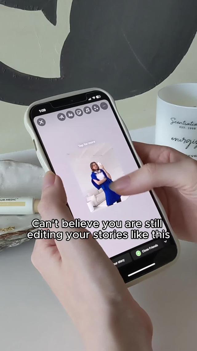 This app creates cool edits for you. Download Instories today! 