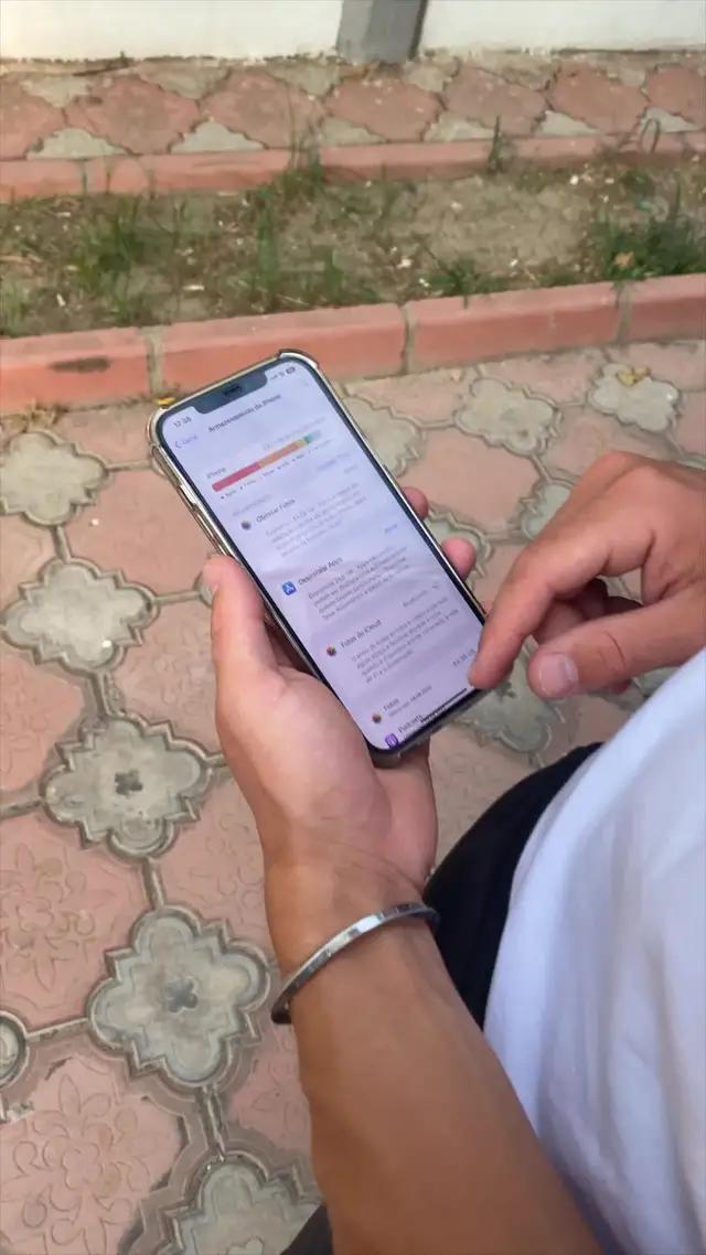 Limpe seu telefone de fotos e vídeos duplicados