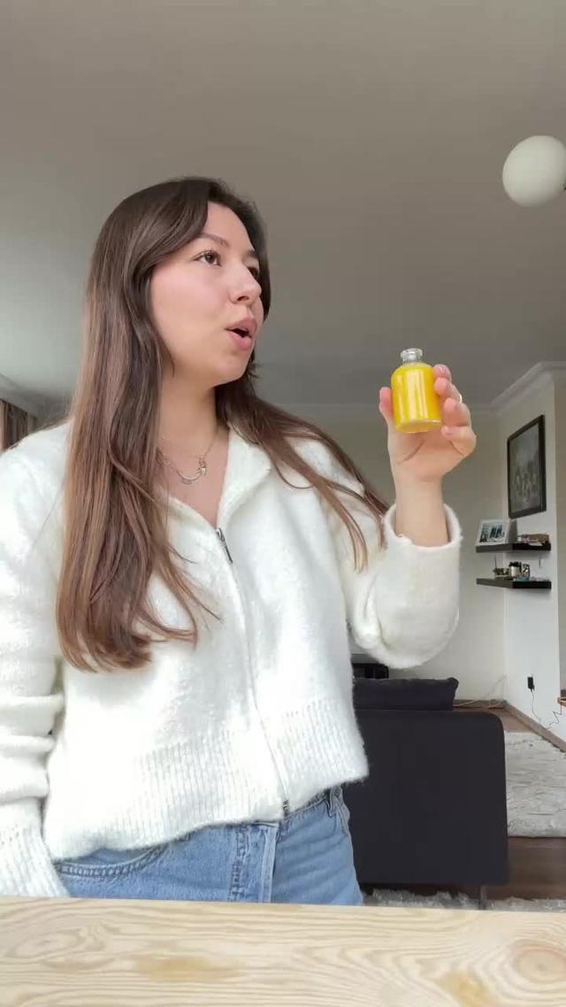 Sen de Salus uygulamasını indir, sana en uygun diyetisyen ile eşleş.