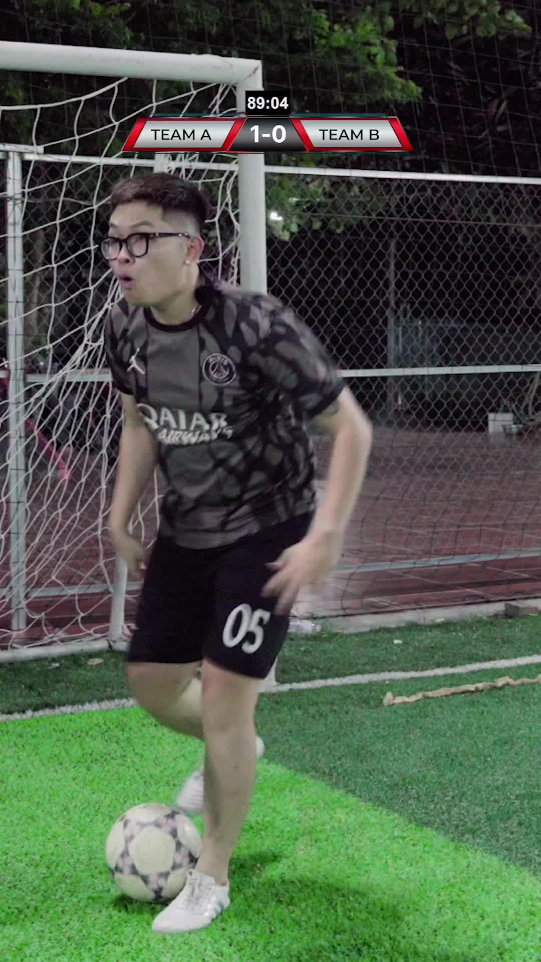 Innovar bóng đá tí mà nó lạ lắm #vtvlive #vtvcab #onlive #khoinguyenmobile #vplay #gamingontiktok#viral #viralvideo #viraltiktok