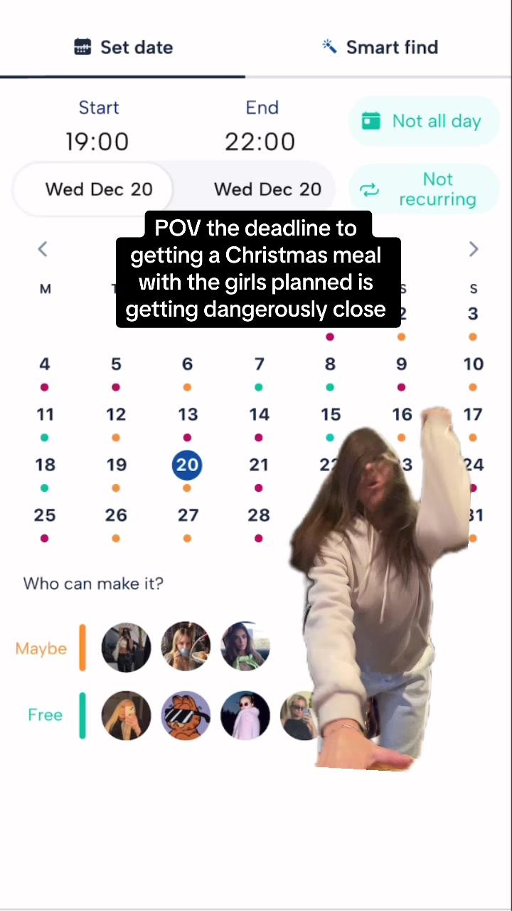 When Dolly Parton said “working 9-5” my shared calendar really felt that 🧍‍♂️ #sharedcalendarapp #socialcalendarapp #groupcalendarapp #plannerofthegroup #christmas #christmasplanning #planner #friendgroup