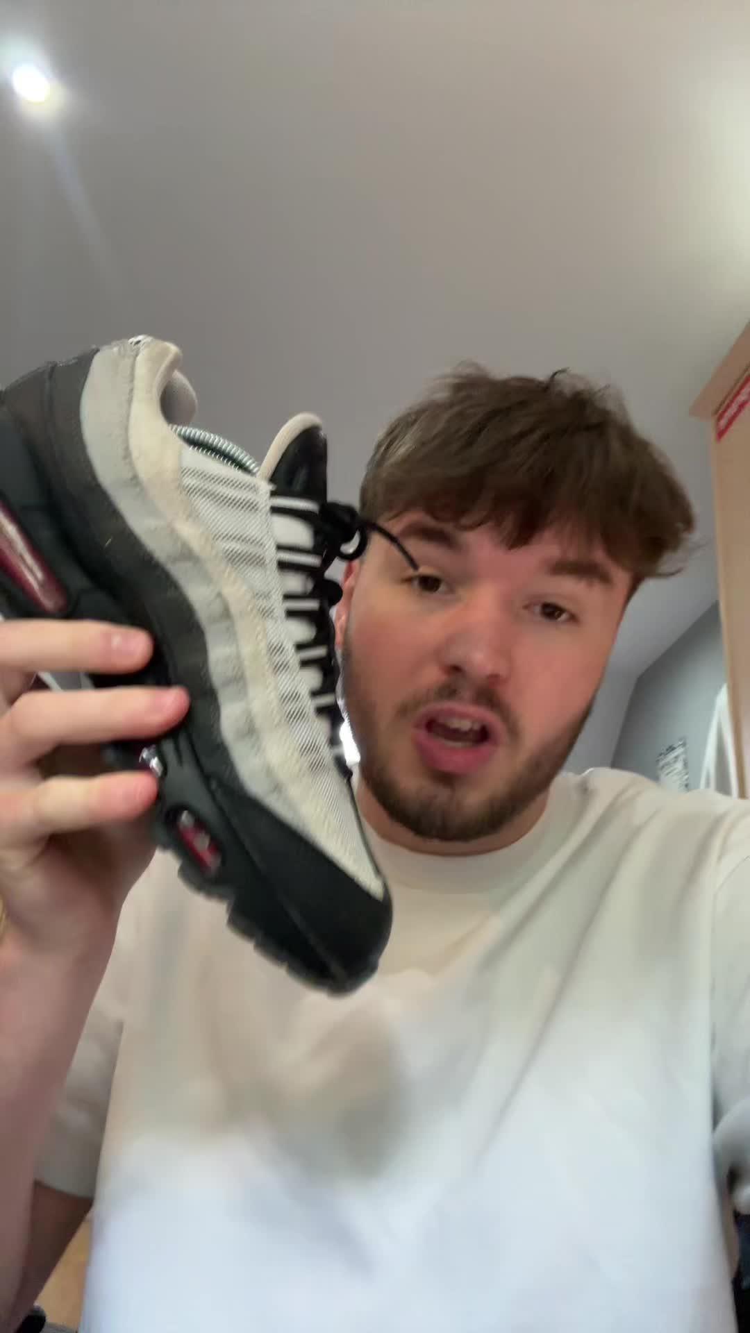 get it now!  #fashionhacks #streetwear #coupert #sneakers #foryoupage #fyp #viral #fcw #ad