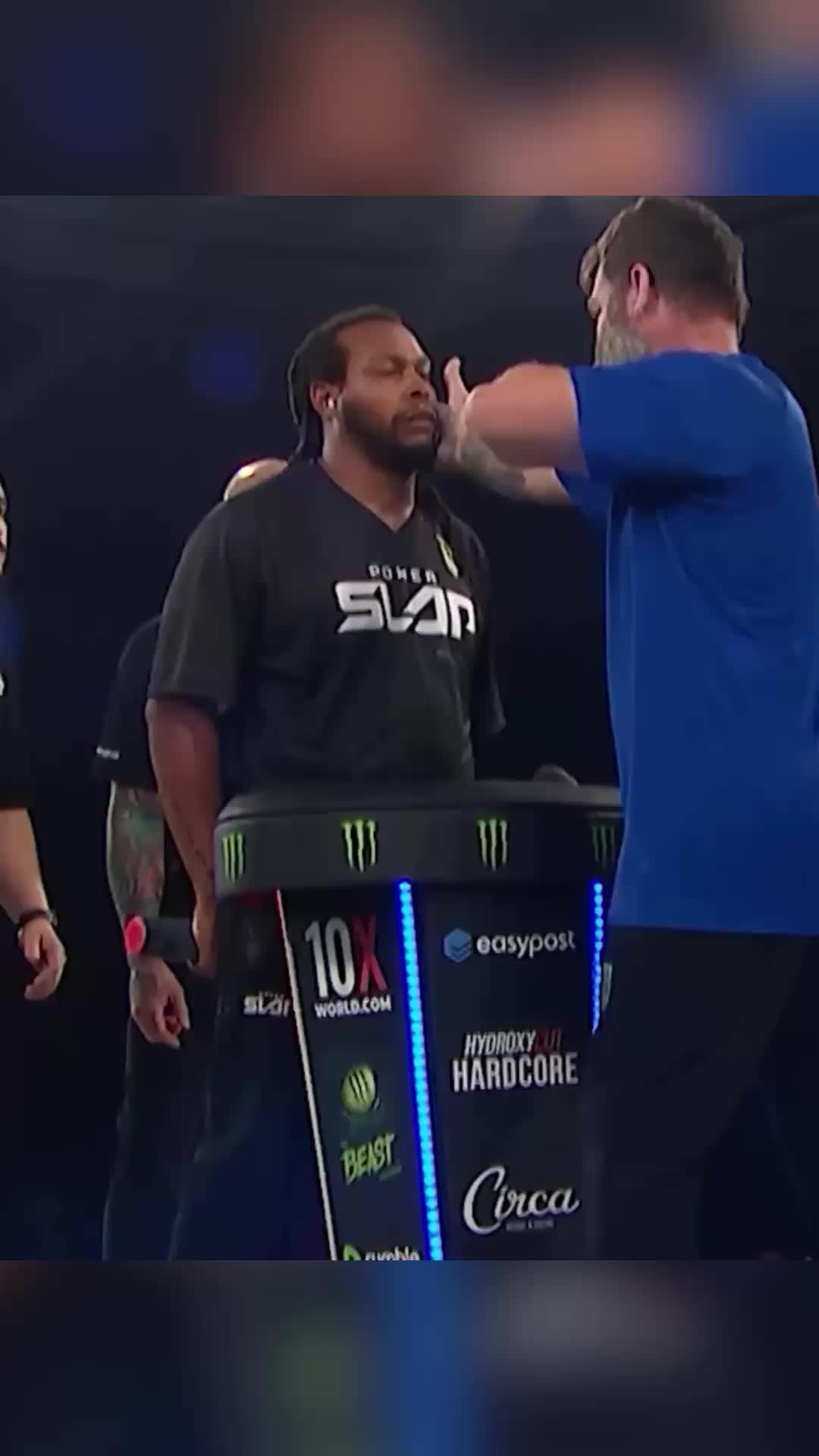 Power Slap Mobile is now MULTIPLAYER! Dowload and join to the challenge!