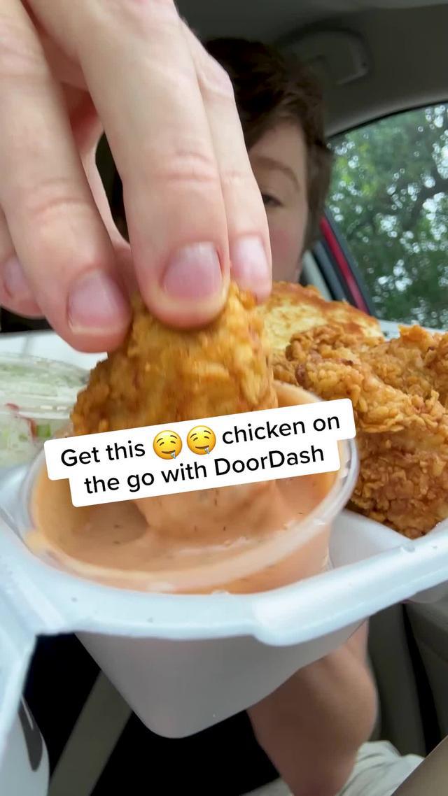 Feed all your food addictions with ease on DoorDash! $0 delivery fee on your first order