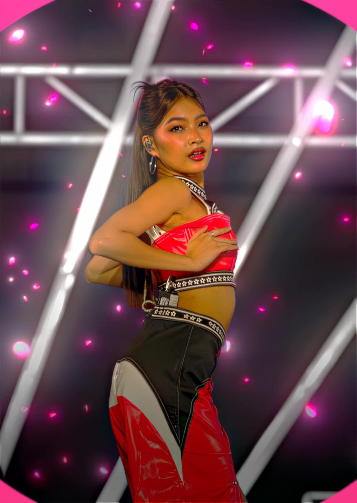 Want the Background in my Edits?? Made with Blurrrapp Available in both IOS and Android devices. #blurrr #blurrrapp #tutorial #bini #colet #jhoanna #maloi #mikha #edit #karmiquex #fyp