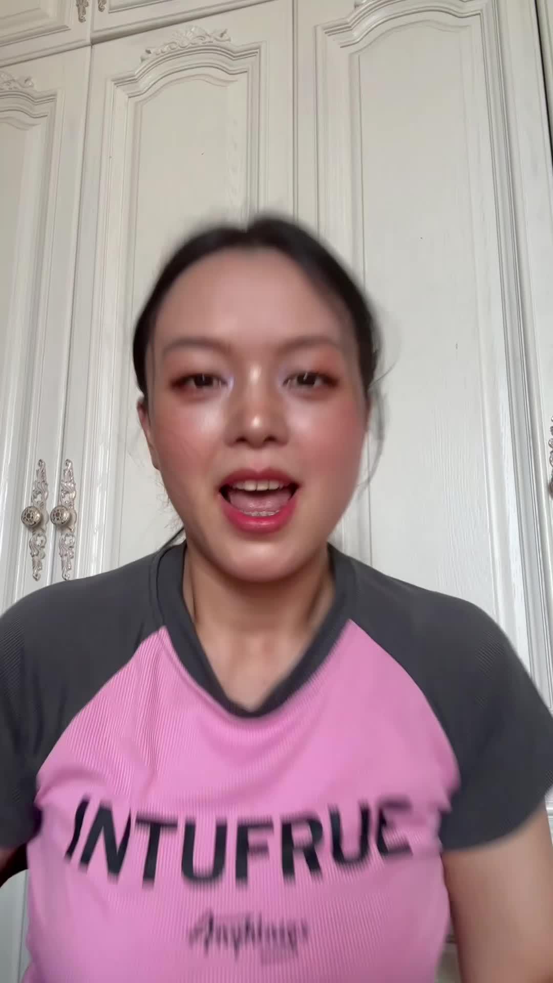 Live psychic reading First 3 mins FREE.Ask about love, relationship,future,career&family privately.