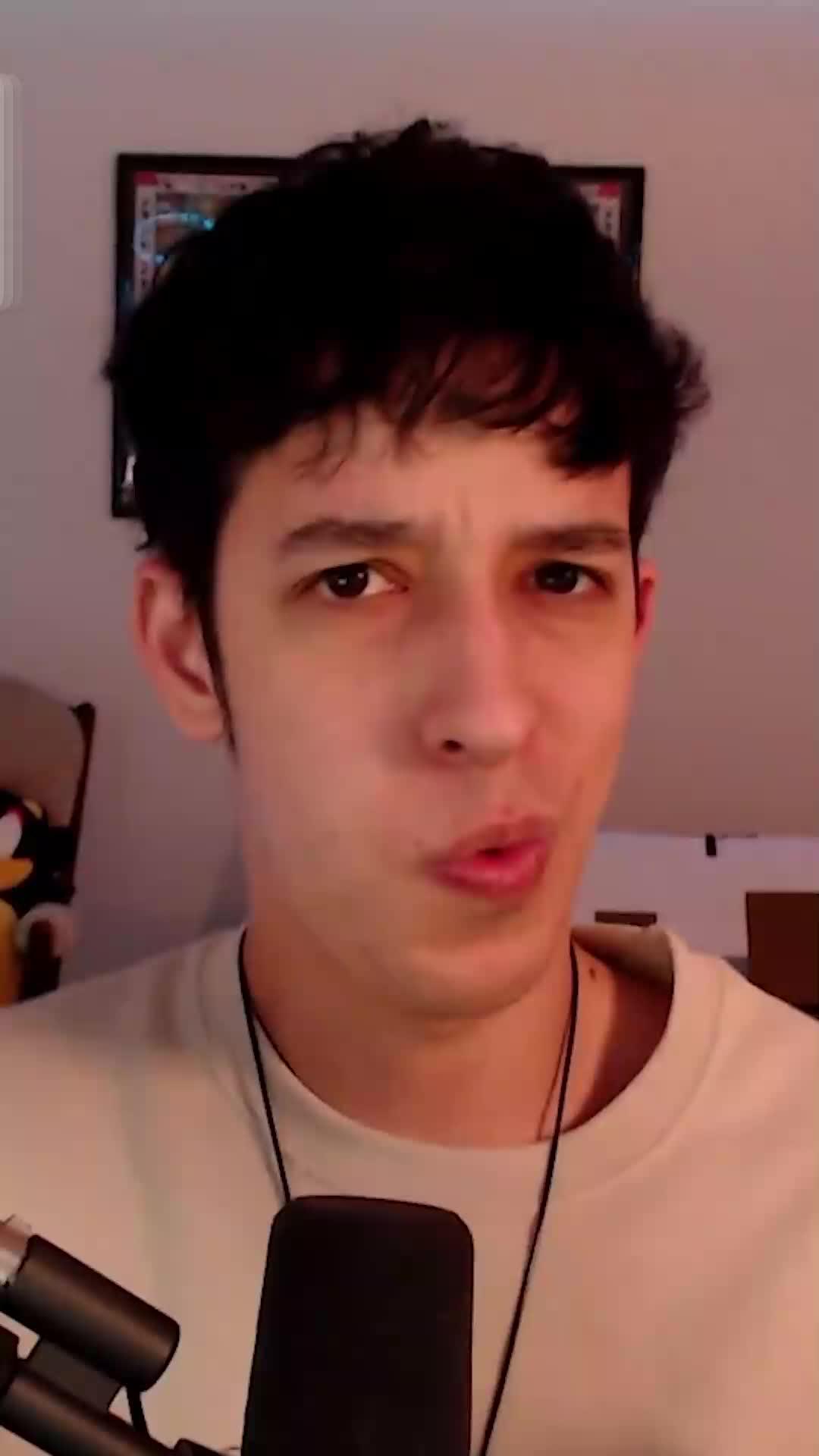 Try out brand new 5-star characters! Download now to get up to 80 pulls!