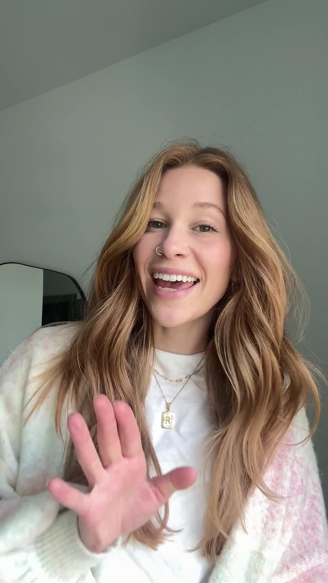 Meet Eureka: screenshot any outfit, upload, and get instant shopping recommendations. Try it now!