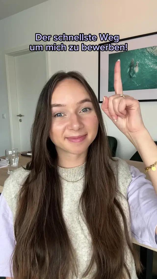 Du bist auf der Suche nach einem Ausbildungsplatz? Die neue App von DEIN ERSTER TAG hilft dir dabei!