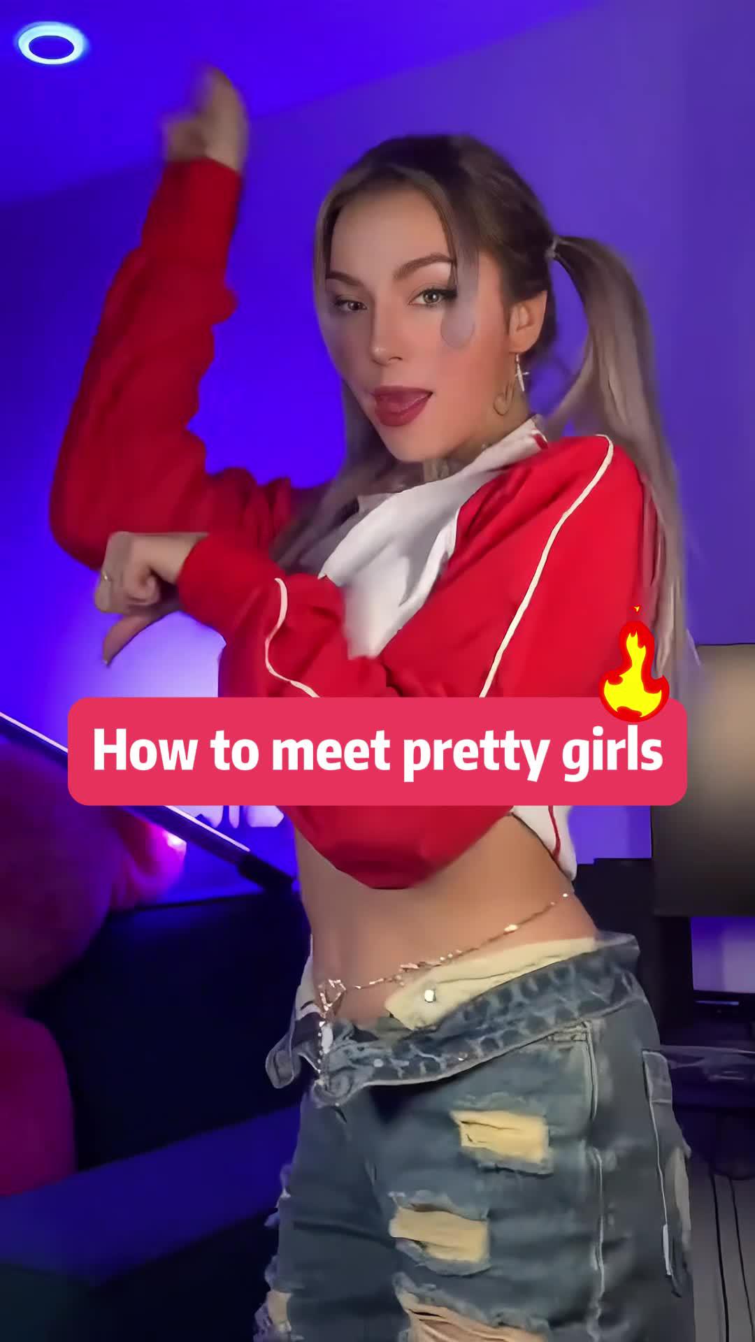 Pati-play with new friends