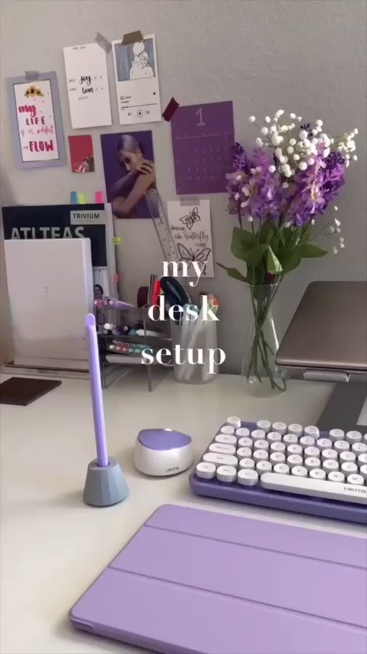 my desk setup💖#selfcare #routine #thatgirl #setup #desksetup