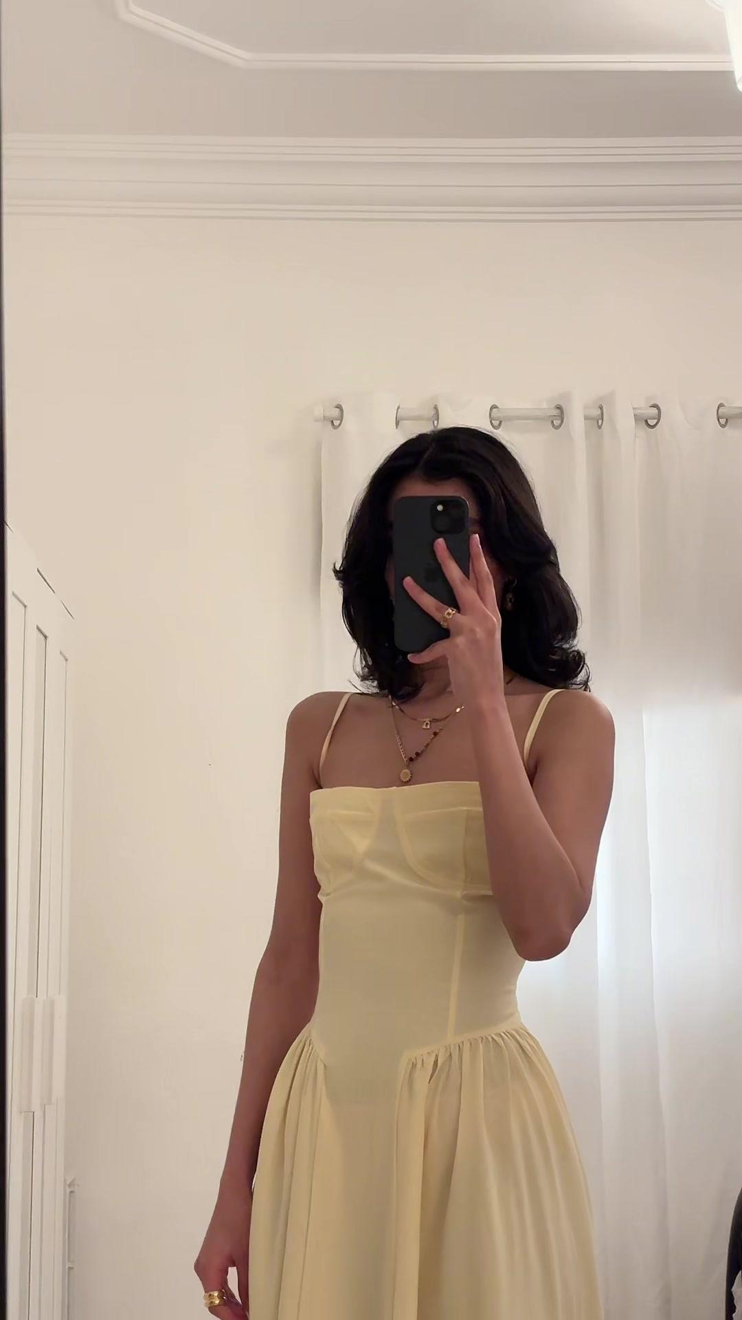 ☀️😅💛 رقم الفستان:550471 كود الخصم : smr11 @chicpointofficial  #style #fashion #dress #fyp #foryou #explore