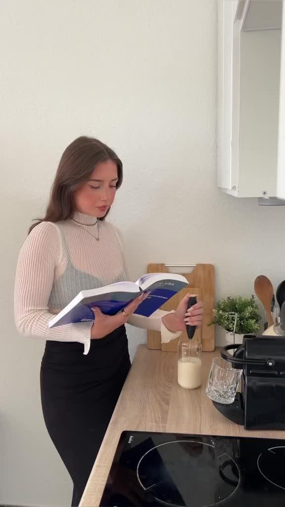 Your Text Assistant | Peech