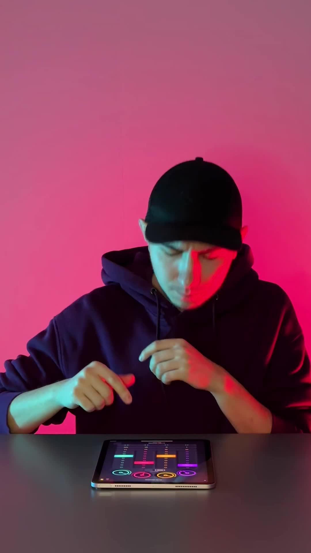 Make crazy beats easily!