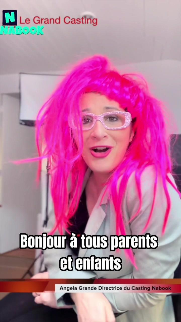 GRAND CASTING! Je me transforme en directrice de casting pour Nabook, l’appli de lecture 100% plaisir des 7-14 ans, en recherche de familles testeuses! @Nabook_app a développé une plateforme de lecture conçue pour embarquer tous les profils de lecteur vers une lecture 100% plaisir. Chaque série à lire se découpe en épisodes de 5 minutes max pour avancer à son rythme. La taille des lettres et de l'interlignage sont modulables en un seul clic et il est possible de basculer sur un mode ‘dyslexique’ avec une police adaptée. C’est aussi bien pour les enfants qui aiment lire et qui veulent découvrir de nouvelles histoires passionnantes, que pour ceux qui sont rebutés par la lecture, comme mon fils, afin de leur transmettre le goût de la lecture grâce au format ludique de l’application.  ………………….. Si tu es partant(e) pour tester Nabook, inscris-toi sur le formulaire ci-après : bit.ly/familles_testeuses (lien en com)  Les ambassadeurs sélectionnés recevront en échange de leur avis en vidéo parent/enfant, un accès d’un an à la plateforme!  Bonne chance #livresenfants#livresenfantsa#castingt#enfantst#lecturee#littératurejeunesse #littérateurei#jeunesses#editionjeunesse##angieethugo #viedefamilleaimerlire#savoirlire #nabook