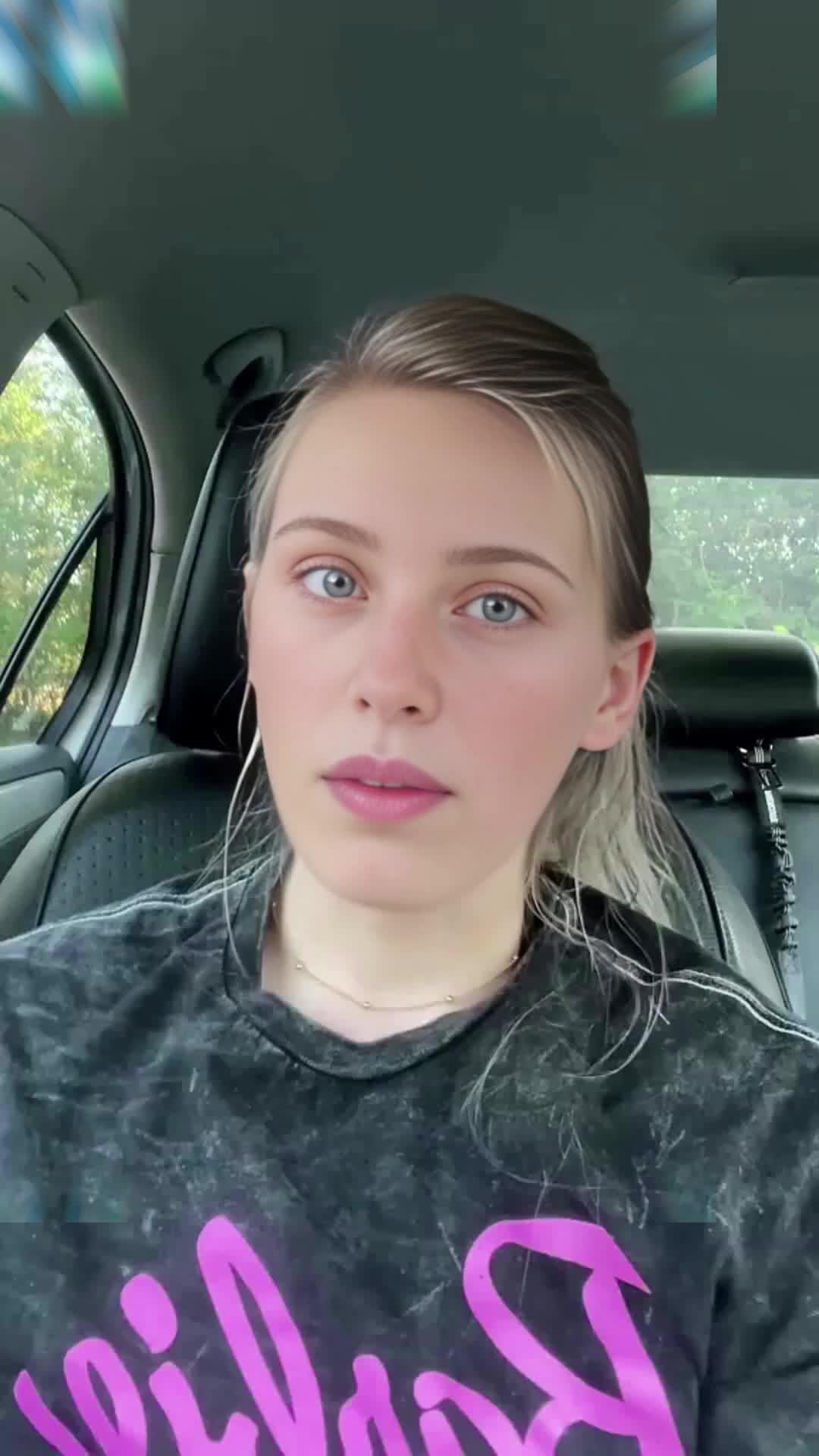 Love Movies? Share Your Thoughts, Join the Discussion!