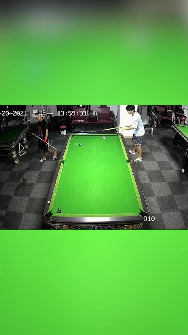 一起來打台球吧，真是太有意思啦！