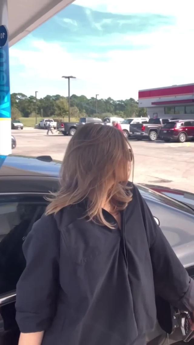 Upside gives you cashback on gas, groceries and eating out. Use code TIKTOK25 for a bonus 25¢/gallon