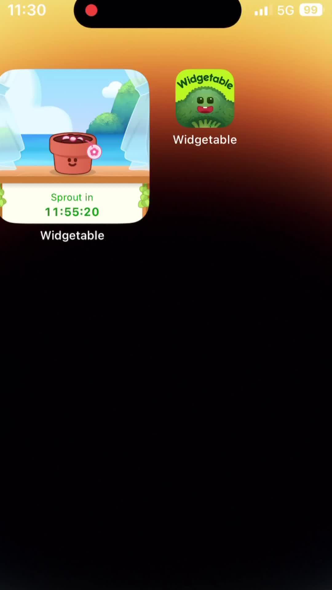 Raise a pet on your lock screen