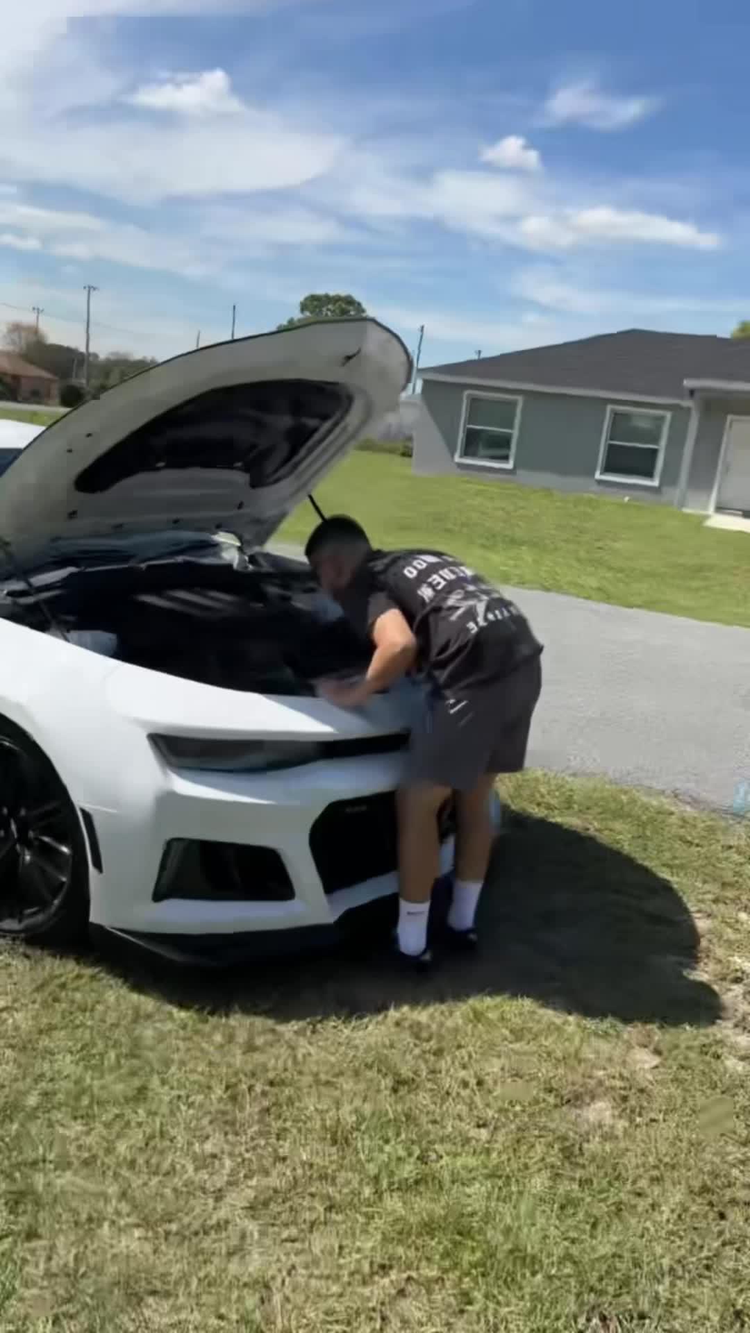 Easy way to discover new games and get rewarded by playing!