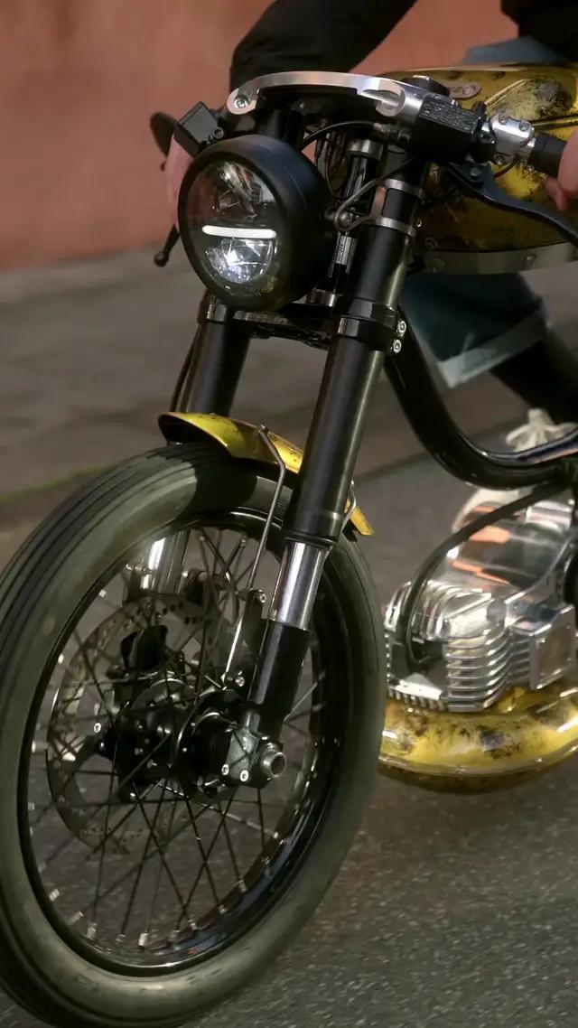 Verfolge deine Ziele mit der Finstep App. Lade sie dir im App Store