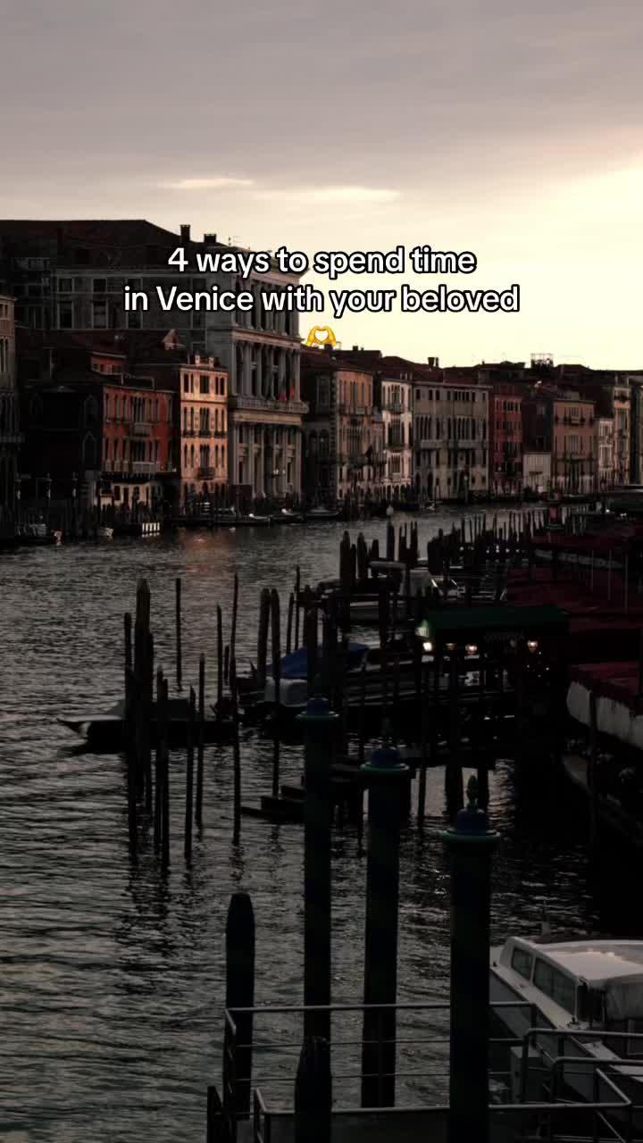 Love in Venice: 4 ways of exploring the city of canals with your beloved! 🇮🇹🛶✨ #venice #livelimitless #limitlesstravel