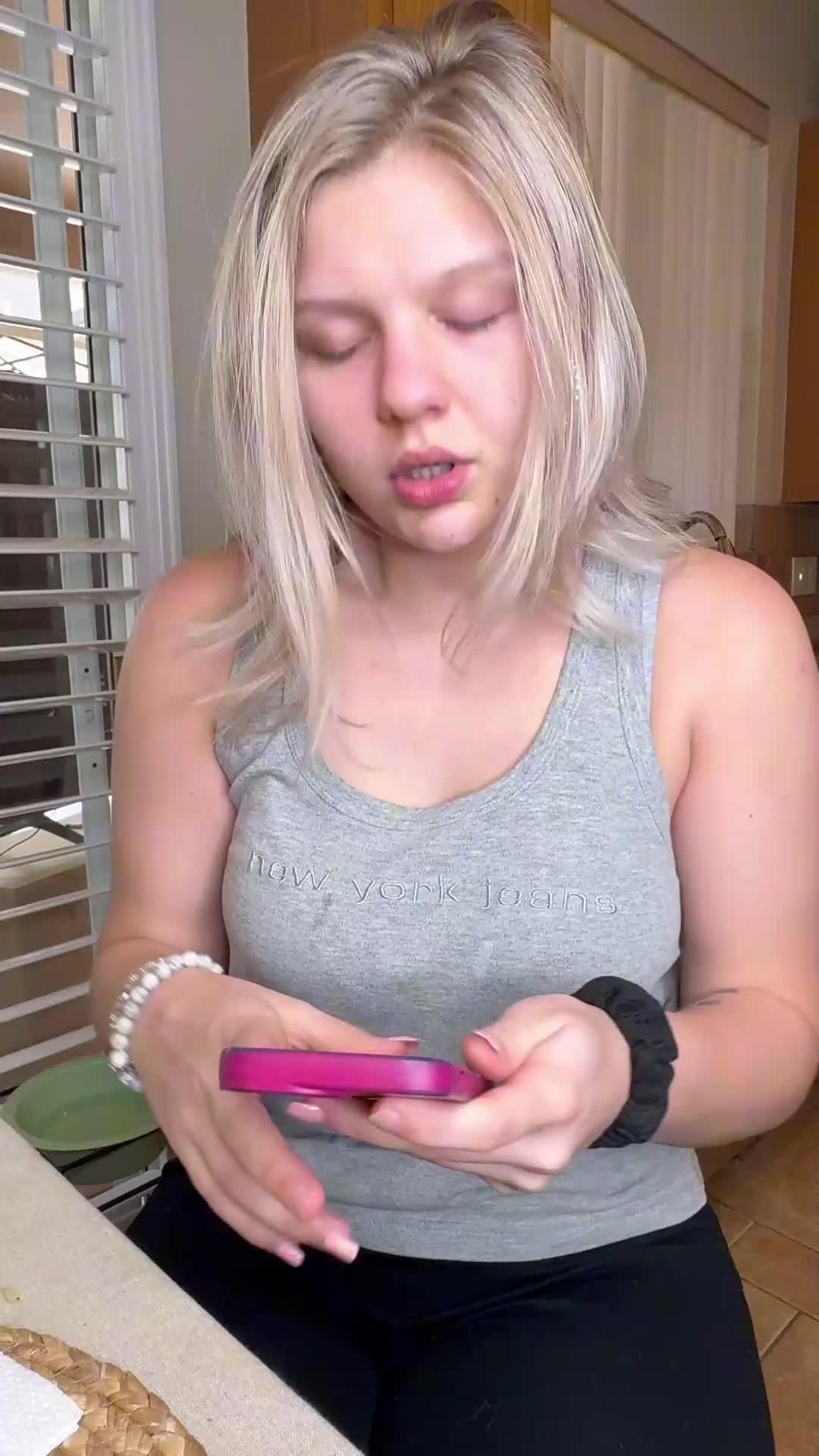 Turn your phone into the keyboard of your dreams!#keyboard #Theme #fonts