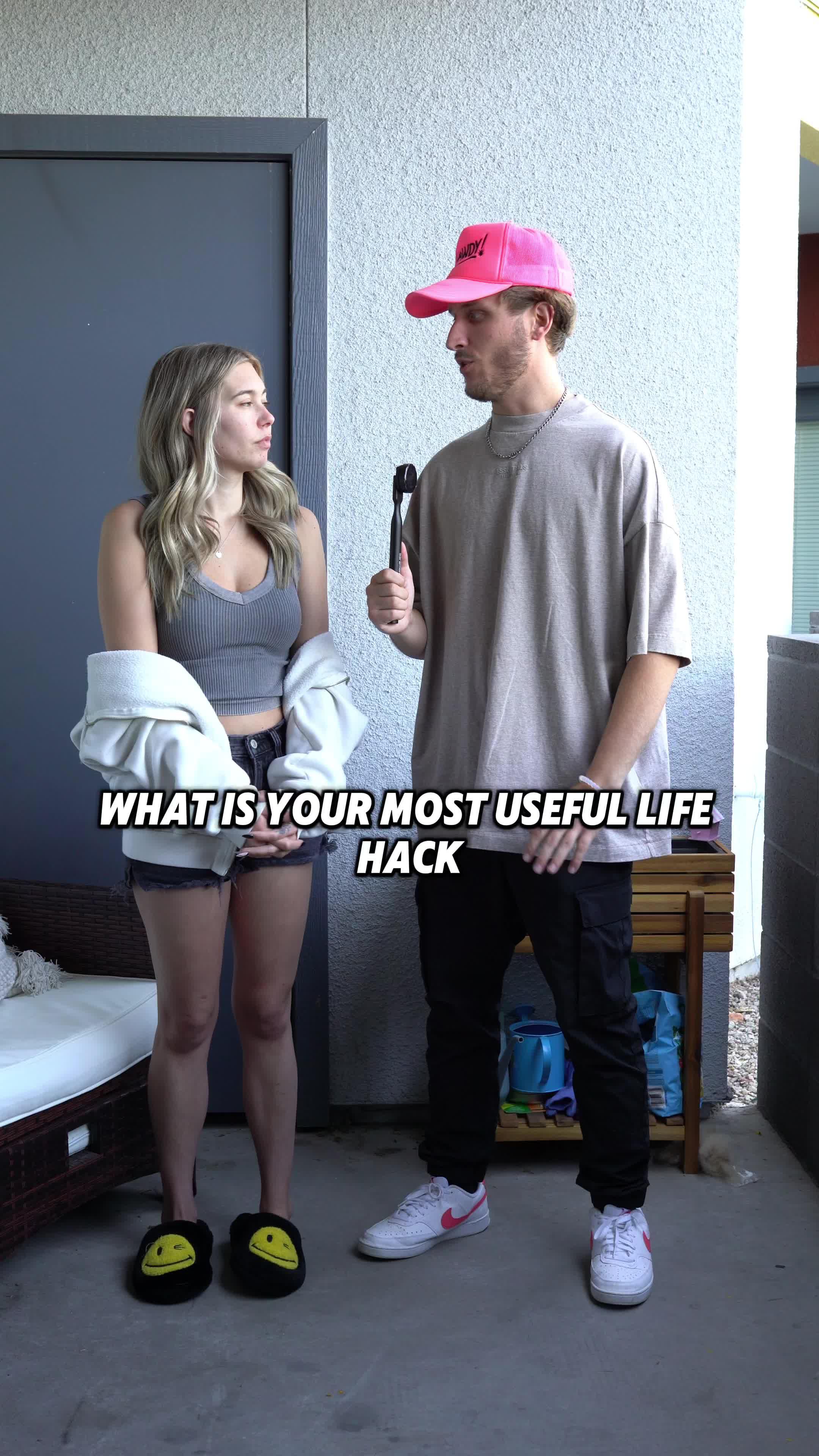 Give a new meaning to your old photos with Upfoto!