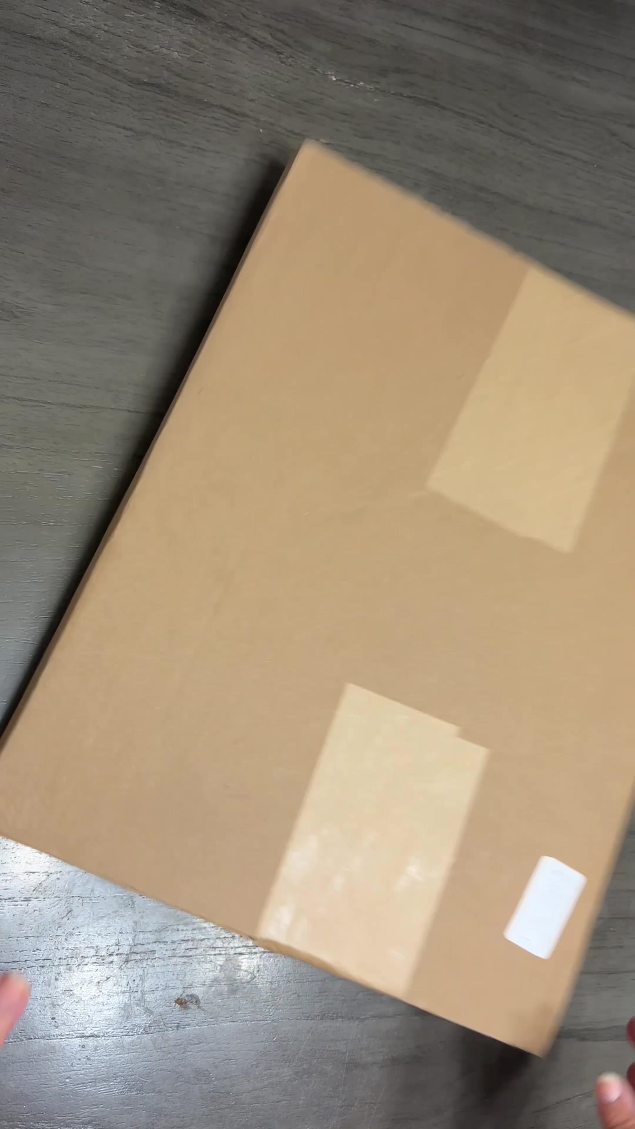 #ad This is your sign to create the ultimate gift for a loved one with a book from @getsimpleprints! Let me know if you want to see my boyfriend's reactions to his book #giftsforyourboyfriend #boyfriendgifts