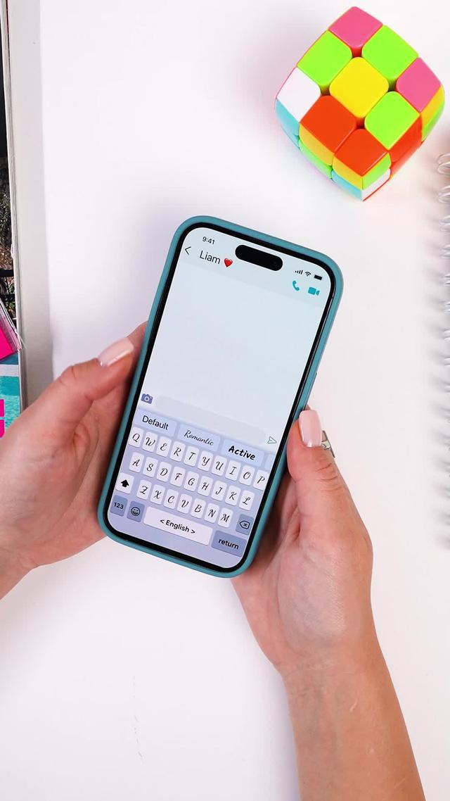 Customize your phone with Fonts Art!