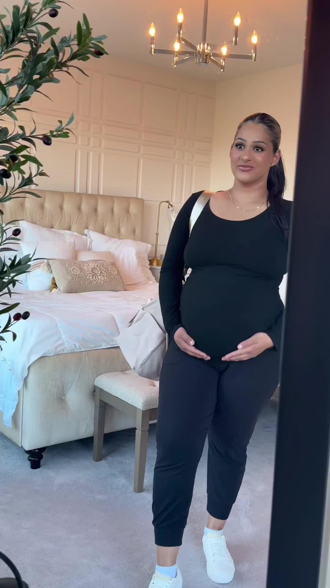 Pack my hospital bag with me at 38 weeks pregnant!  🔍Search code: dks5893 to get them under $1💗 on Temu #hospitalbag #whatipackedinmyhospitalbag #pregnancy #pregnancyjourney #ivf #ivfsuccess #pregnantlife #pregnanttiktok #fyp #haul #shopping #temuhaul #temufinds #freeshipping #tryit #shopnow