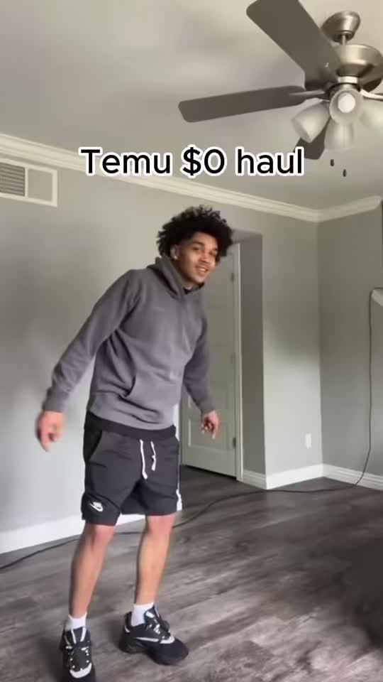 The Carpet goes hard🎉🔍C0de[dpv3682]for Free items on #Temu & 🔗 in bi0 (App new users only with qualifying orders) Free shipping on items shipped from Temu, and Free Returns for up to 90 days+