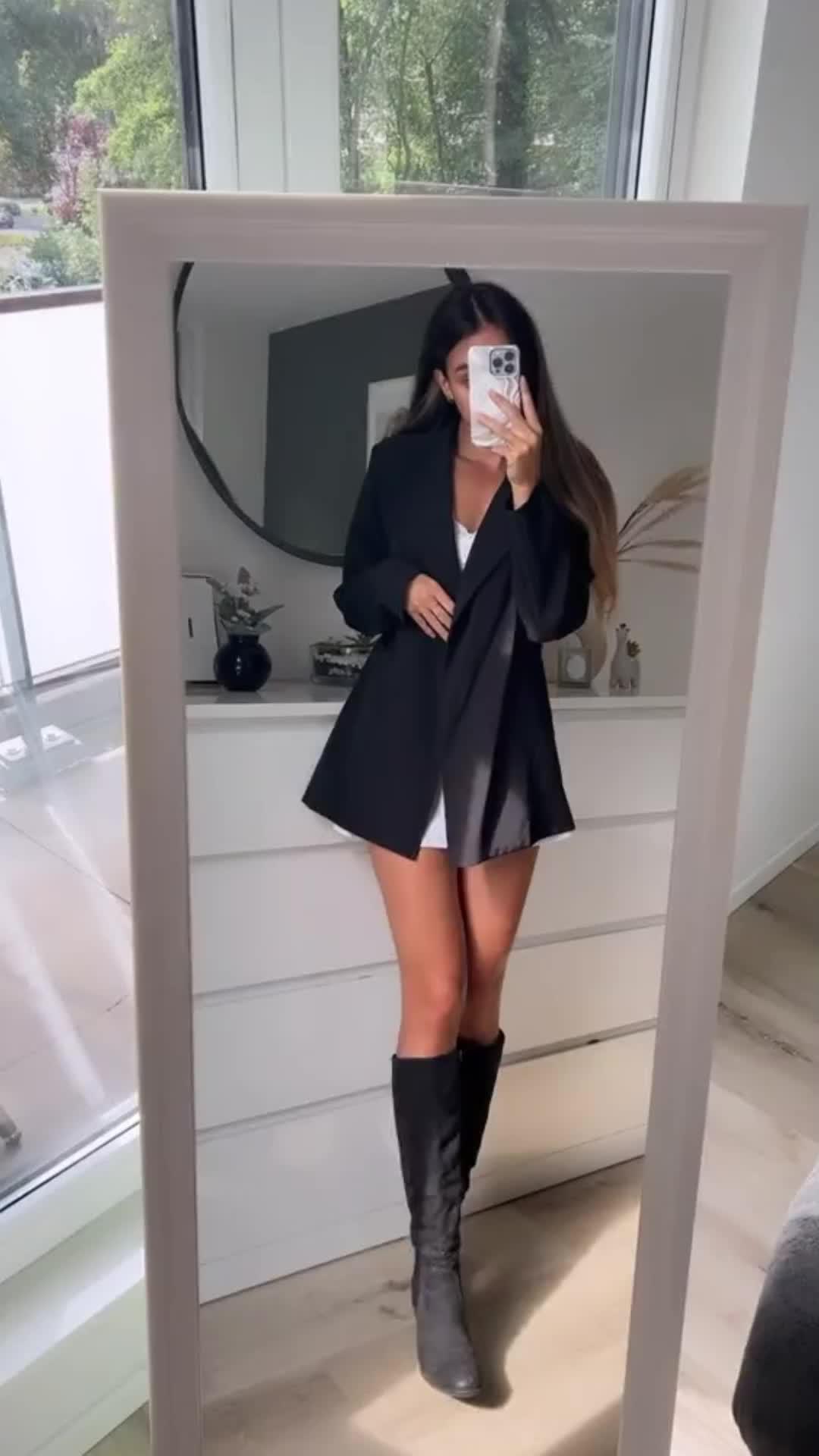 Create unique tattoos with AI