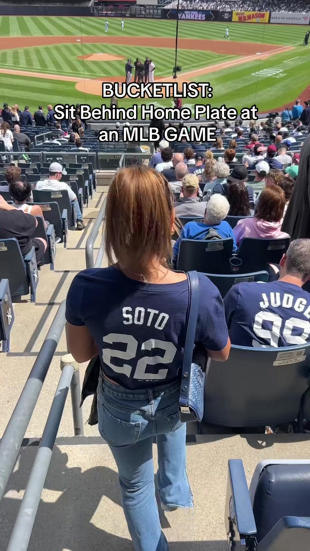 We really scored such AMAZING seats to the Yankees game!💙⚾️@Gametime rocks, such a great deal for last minute tickets too. #gametimeapp #mlb #yankees