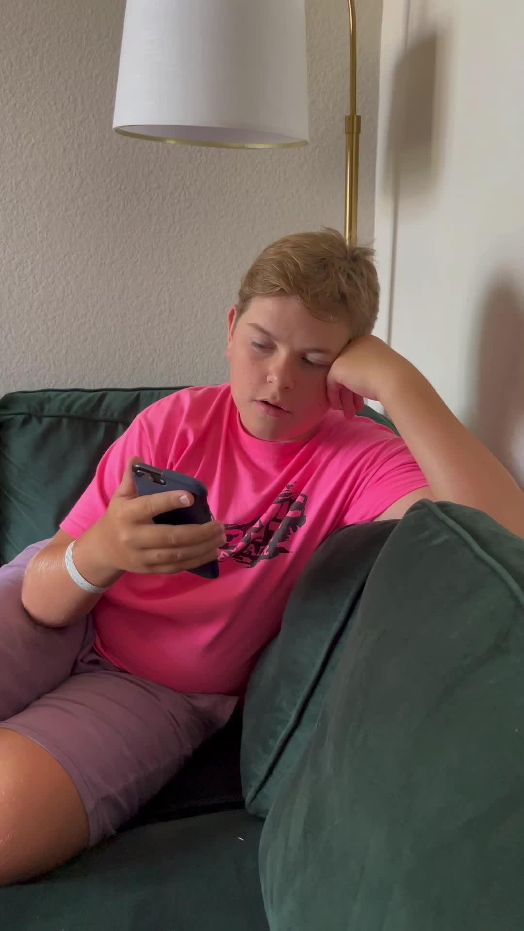 Nurture special bonds with your besties, mates, and loved ones.