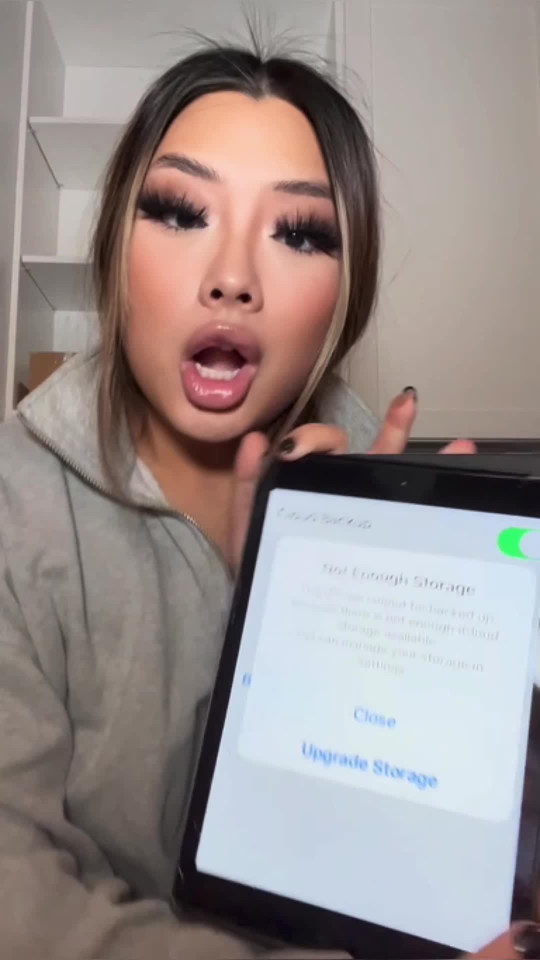 Delete duplicate photos and videos!