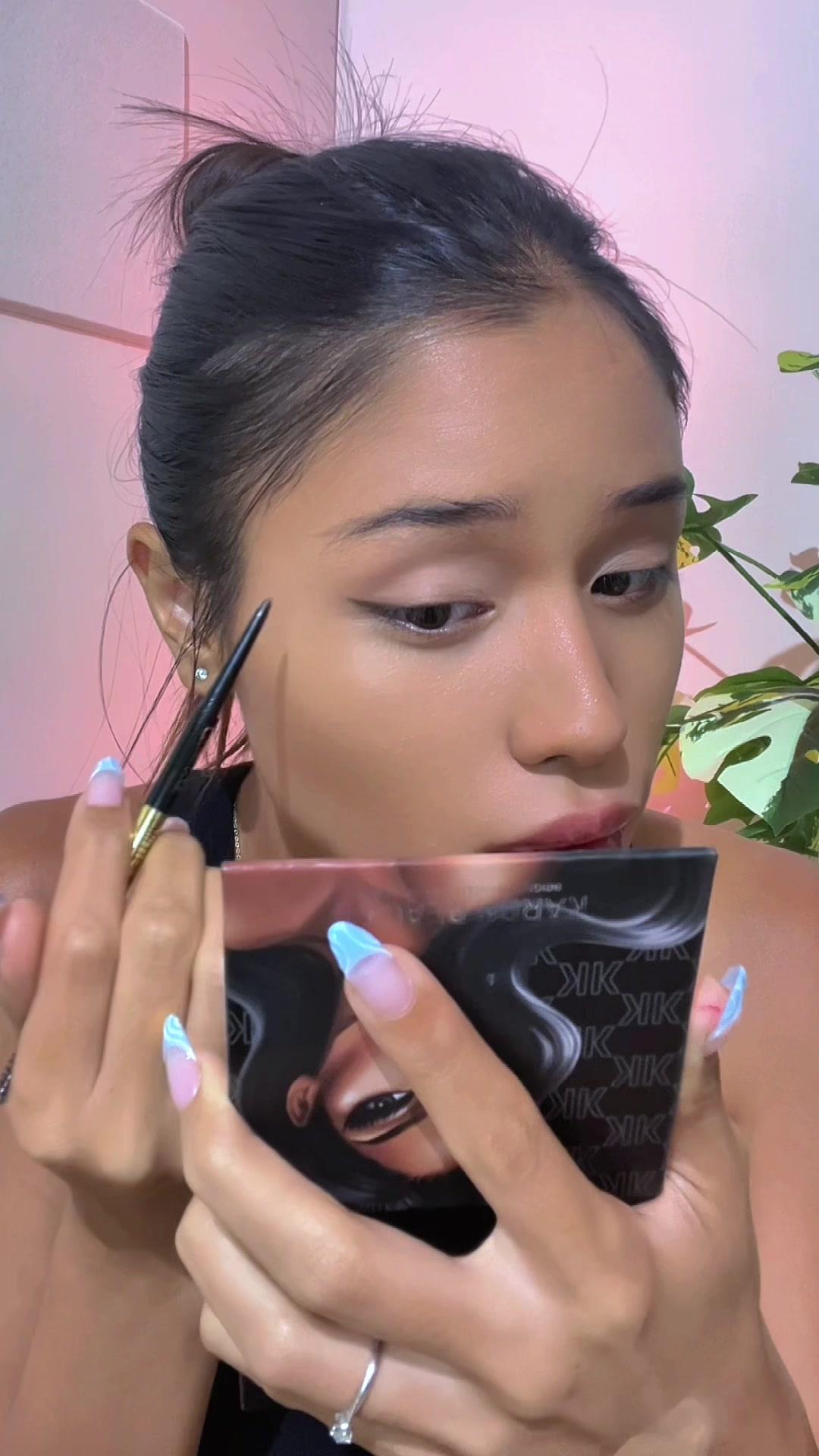 อยู่ๆนึกออก ขอเล่าหน่อย #แต่งหน้าเล่าเรื่อง