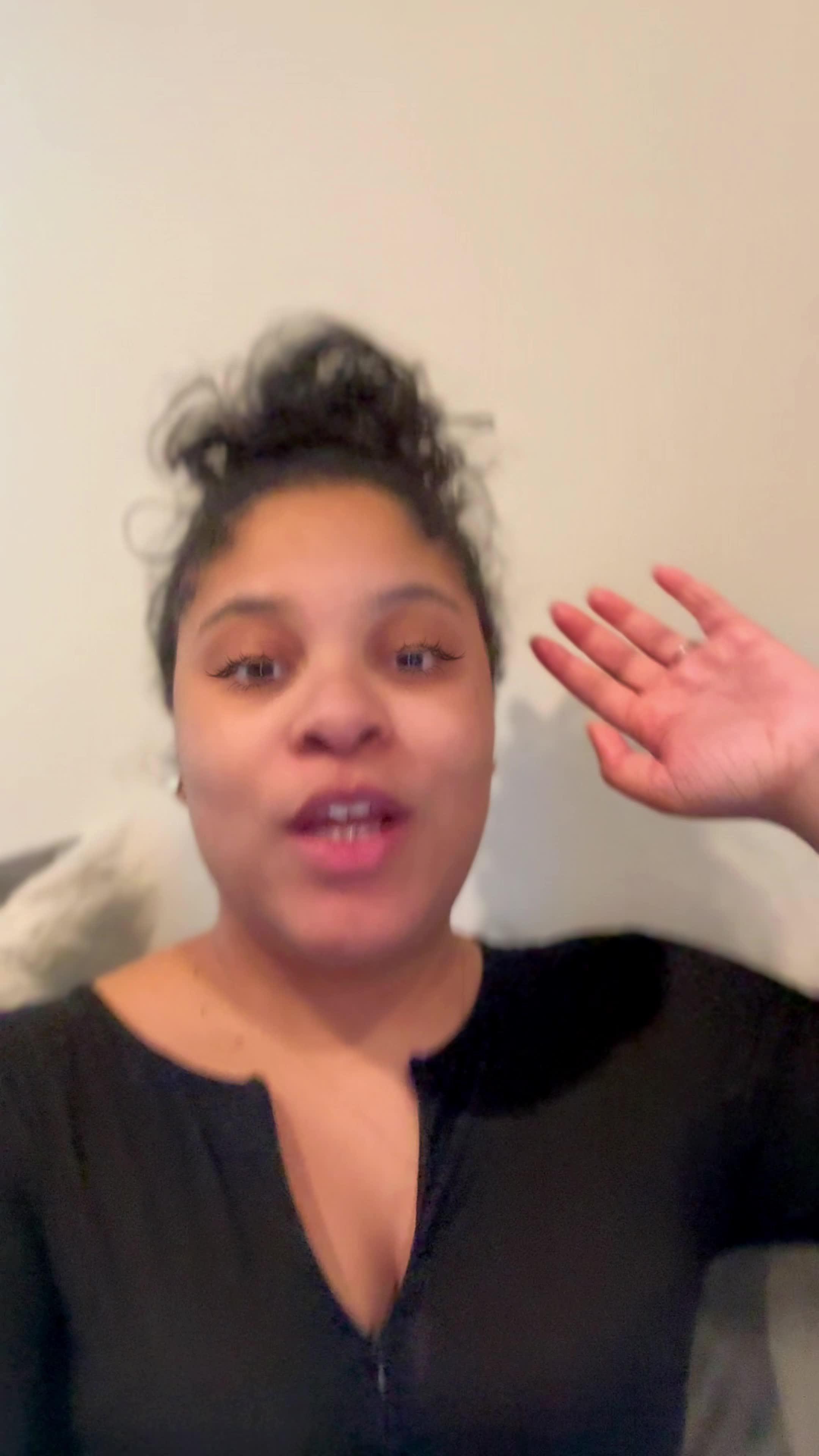 Set exclusive icons & themes for your iPhone!