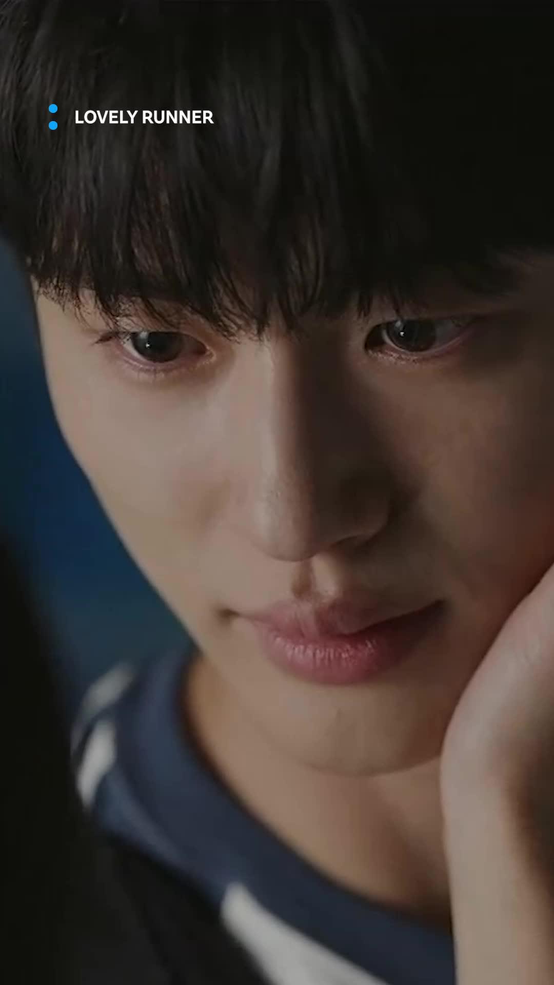 Faça transmissão de “Lovely Runner” para um amor que desafia o tempo. Comece sua avaliação gratuita!