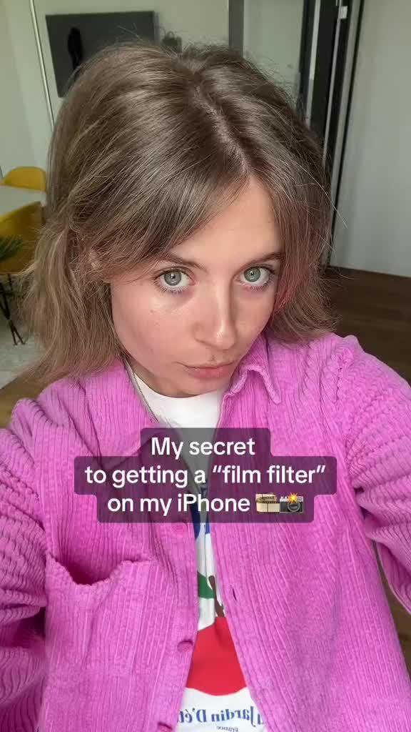 get a film camera directly on your phone! Download now 📸 #film #retro #filter #filmfilter #retrofilter #filmcamera #iphonehacks #iphonetips #iphone #downloadnow #fyp
