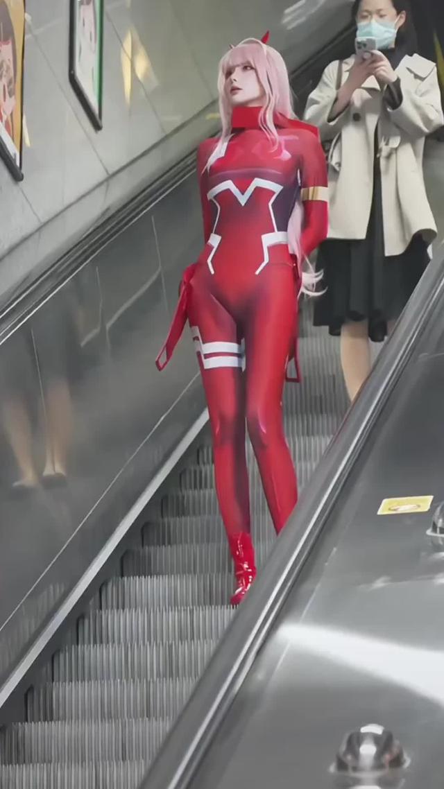 Wait,Poly.AI now is able to download in US?