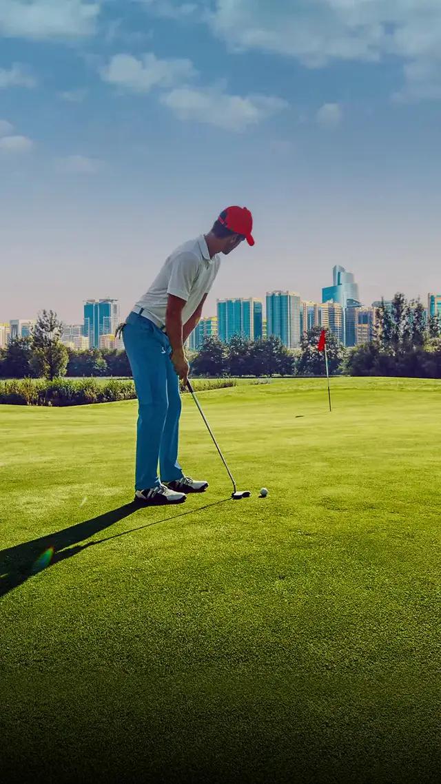 عالم من الخدمات المصرفية الاستثنائية بانتظارك مع تطبيق حيّاك من بنك أبوظبي التجاري 