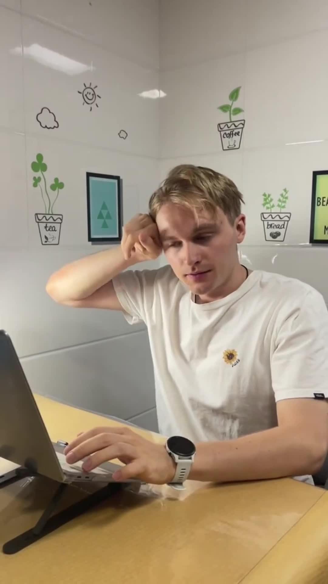 Get ChatGPT on your phone with Super AI Chat.