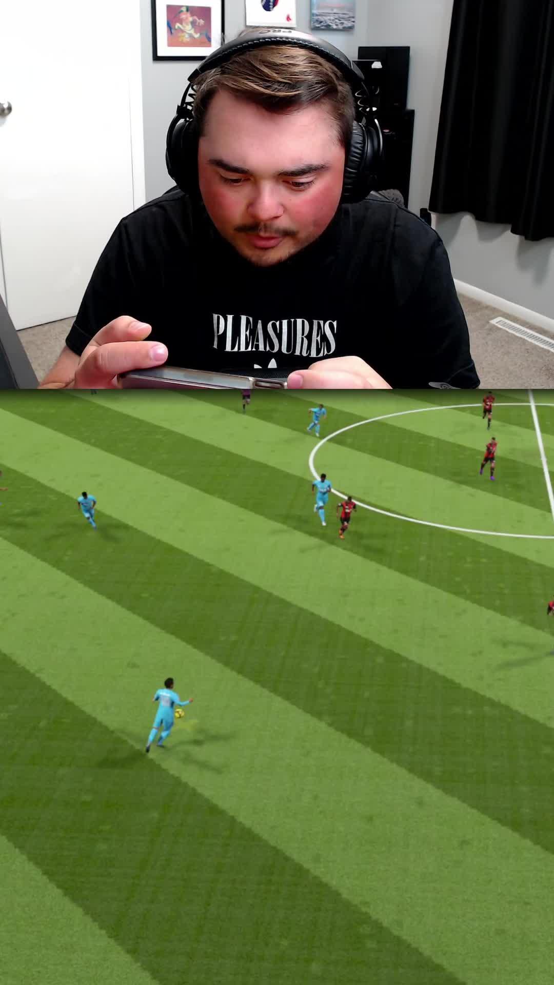 FIFPro™  Licensed Football