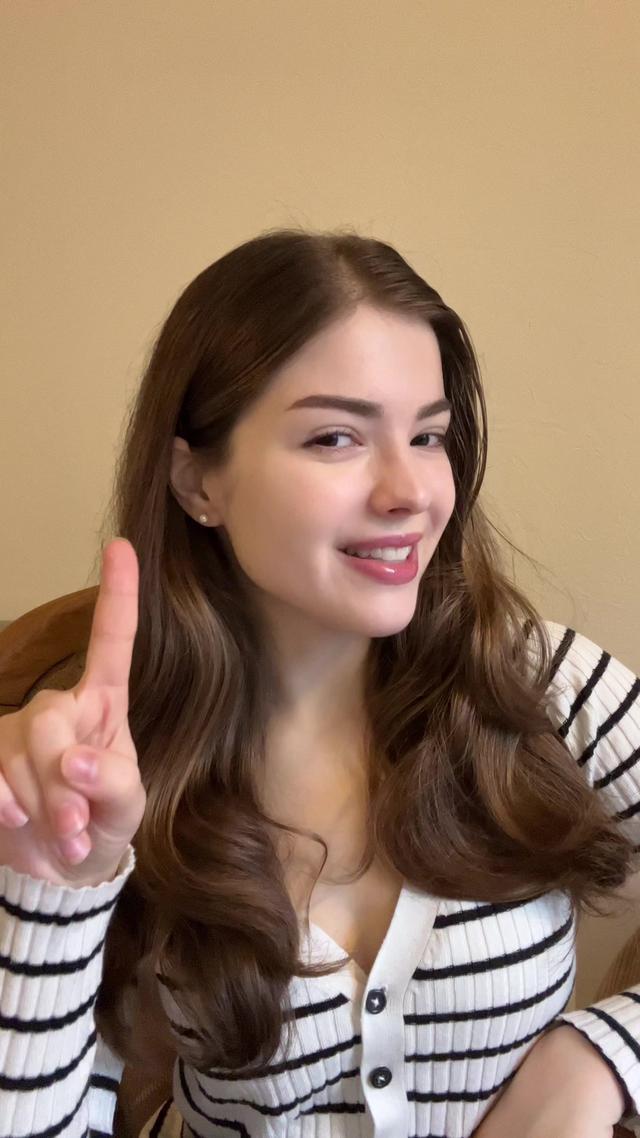 Start video calls with girls around the world.