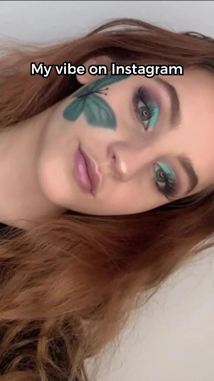 Which one do you like better? Get the app if you like the latter#frogapp #fyp #homescreen #widget #apps #newapps #uk #sequel