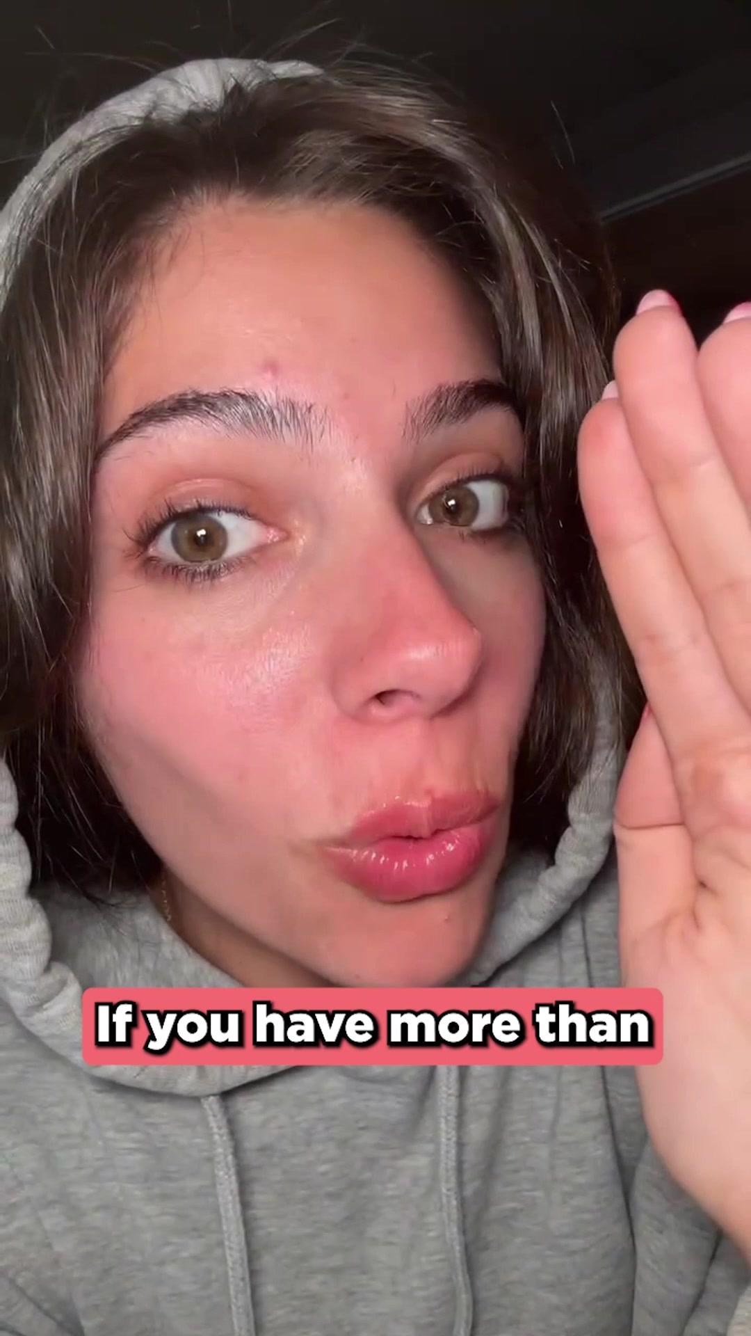 DON’T make this credit card mistake! 💳❌ If you have more than one credit card it’s essential to know which card to use and when to use it. 🧠🧐 But how do you even know which ones to use? That’s where Savvy comes in ✨ Savvy is the app that automatically alerts you when you have offers, rewards, or discounts on your cards, and guess what? It activates them for you! ✅ Download Savvy now by clicking the link in my bio! 📲 #savvy #savvyspendsmart #rewards #offers #cashback #creditcardrewards #creditcard #credit101 #pricelesstay #priceless